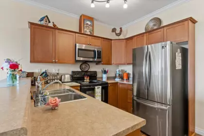 401 45645 Knight Road, Chilliwack, BC, Chilliwack — Apartment/Condo for sale