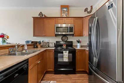 401 45645 Knight Road, Chilliwack, BC, Chilliwack — Apartment/Condo for sale
