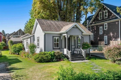 4806 48 Avenue, Delta, BC, Ladner Elementary — 2 bed single family residence for sale
