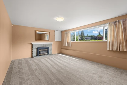 Laundry Room Photo of 929 Grover Avenue, Coquitlam, BC