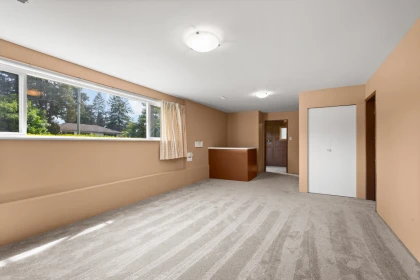 Mudroom Photo of 929 Grover Avenue, Coquitlam, BC