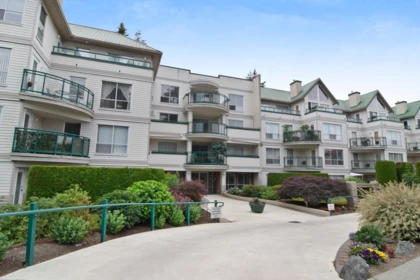 217 33280 Bourquin Crescent, Abbotsford, BC, Abbotsford — Apartment/Condo for sale