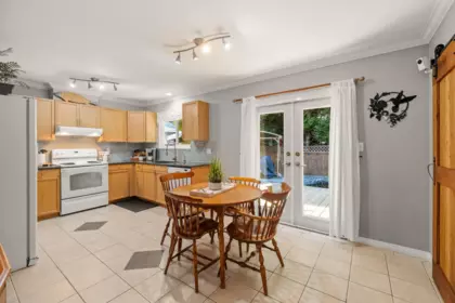 Breakfast Nook Photo of 20782 52 Avenue, Langley, BC