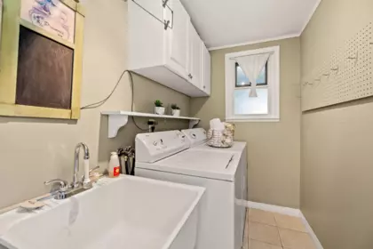 Hallway Photo of 20782 52 Avenue, Langley, BC