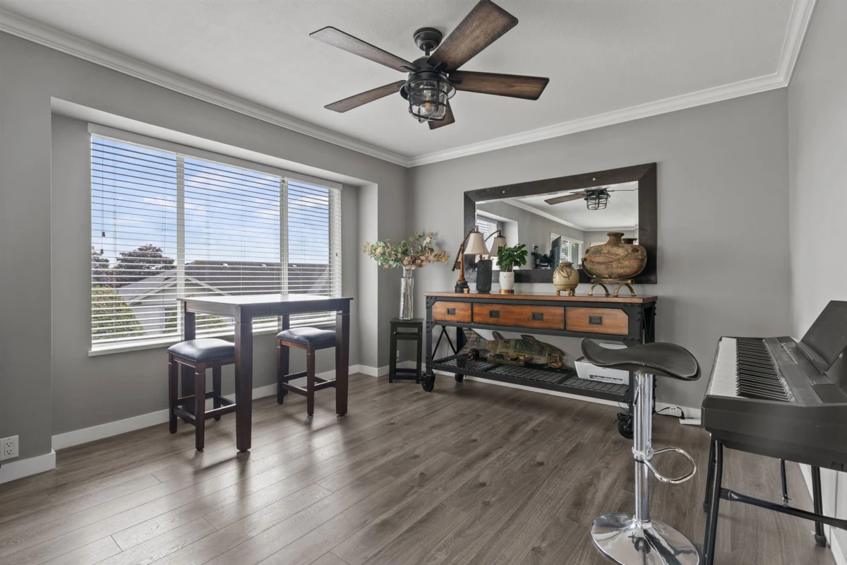 Dining Area Photo of 11 31406 Upper Maclure Road, Abbotsford, BC