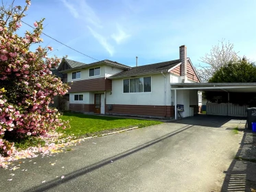 9511 Pinewell Crescent, Richmond, BC, Richmond — Single Family Residence for sale