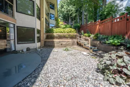 Hallway Photo of 309 1350 VIDAL STREET, White Rock BC V4B 5G6