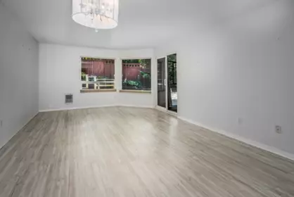 Living Room Photo of 309 1350 VIDAL STREET, White Rock BC V4B 5G6