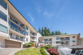 309 1350 Vidal Street, White Rock, BC