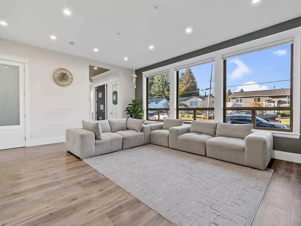 Family Room Photo of 8144 116a Street, Delta, BC