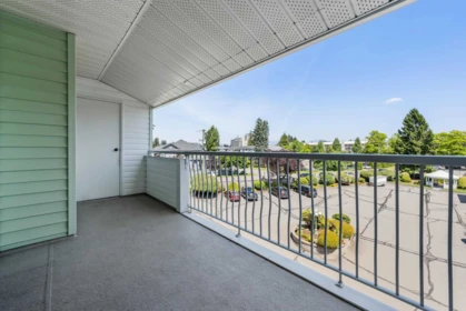 Hallway Photo of 320 31850 Union Avenue, Abbotsford, BC