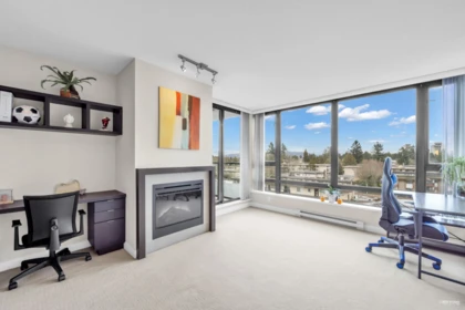 Breakfast Nook Photo of 802 7325 Arcola Street, Burnaby, BC