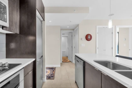 Kitchen Island Photo of 802 7325 Arcola Street, Burnaby, BC