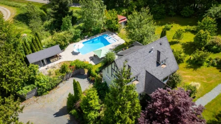8561 Bradner Road, Abbotsford, BC, Abbotsford — Single Family Residence for sale