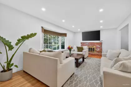 Primary Bedroom Photo of 3380 Glasgow Street, Port Coquitlam, BC