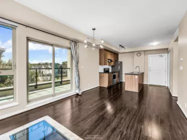 Hallway Photo of 392 4133 Stolberg Street, Richmond, BC