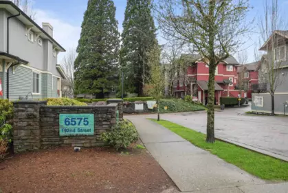 8 6575 192 Street, Surrey, BC, Surrey — Townhouse for sale