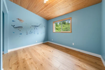 Guest Bathroom Photo of 38260 Westway Avenue, Squamish, BC