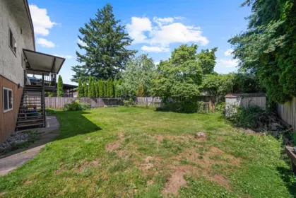 Outdoor Kitchen Photo of 32133 Cottonwood Terrace, Mission, BC