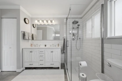 Hallway Photo of 18745 65 Avenue, Surrey, BC