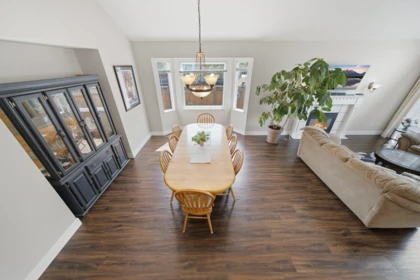 Kitchen Island Photo of 18745 65 Avenue, Surrey, BC