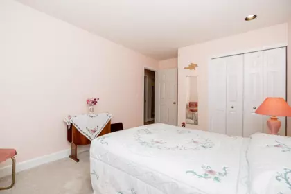 Hallway Photo of 2112 124 Street, Surrey, BC