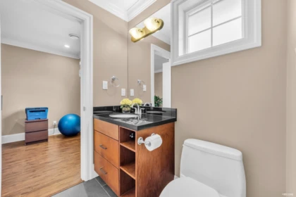 Entry Foyer Photo of 6600 Granville Avenue, Richmond, BC