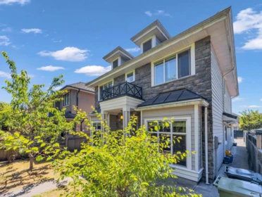 Outdoor Kitchen Photo of 6600 Granville Avenue, Richmond, BC