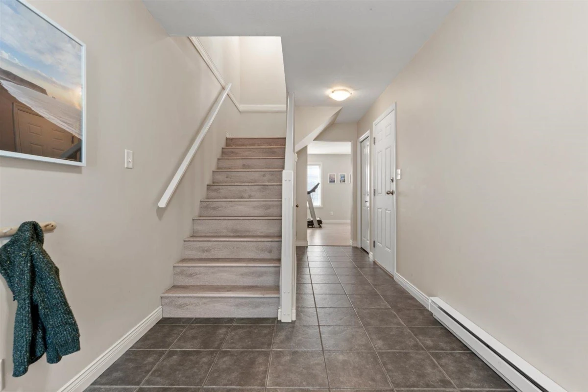 Dining Area Photo of 71 5556 Peach Road, Chilliwack, BC
