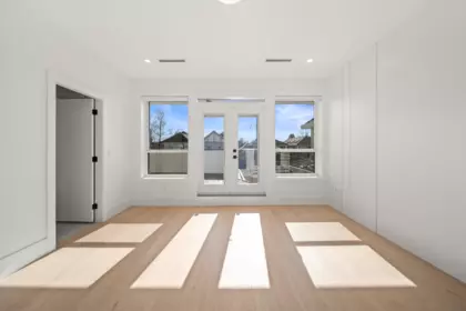 Walk-In Closet Photo of 2 10700 Aragon Road, Richmond, BC
