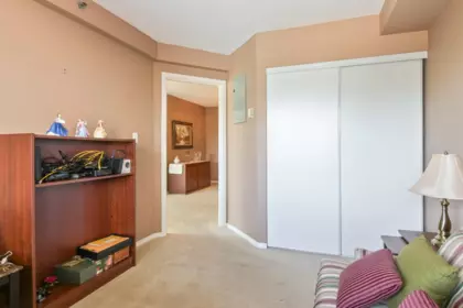 Powder Room Photo of 304 3150 Gladwin Road, Abbotsford, BC