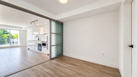 Bedroom 4 Photo of 308 630 E Broadway, Vancouver, BC