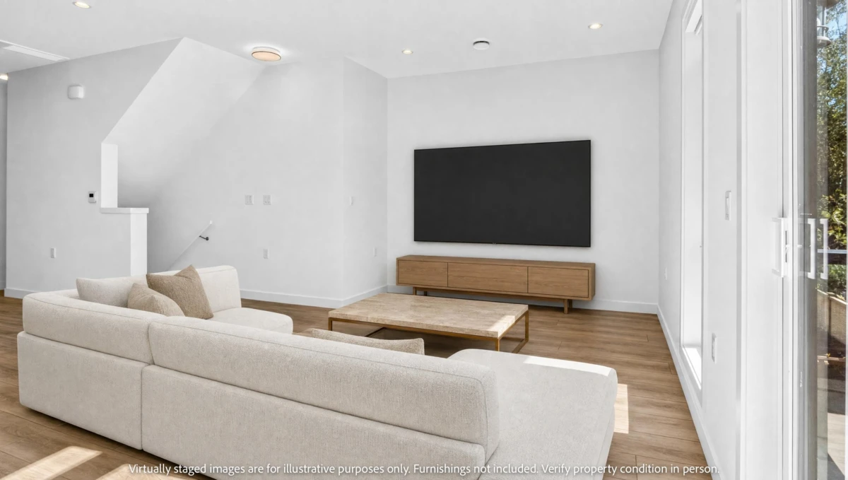 Family Room Photo of 15 4337 Boundary Road, Richmond, BC