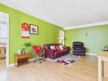 1702 5645 Barker Avenue, Burnaby, BC, Burnaby — Apartment/Condo for sale