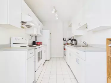 Primary Bedroom Photo of 1702 5645 Barker Avenue, Burnaby, BC