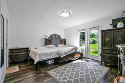 Swimming Pool Photo of 5950 Bradner Road, Abbotsford, BC
