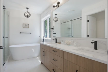 Hallway Photo of 20452 46a Avenue, Langley, BC