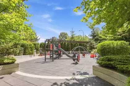 Hot Tub / Spa Photo of 511 733 W 3rd Street, North Vancouver, BC