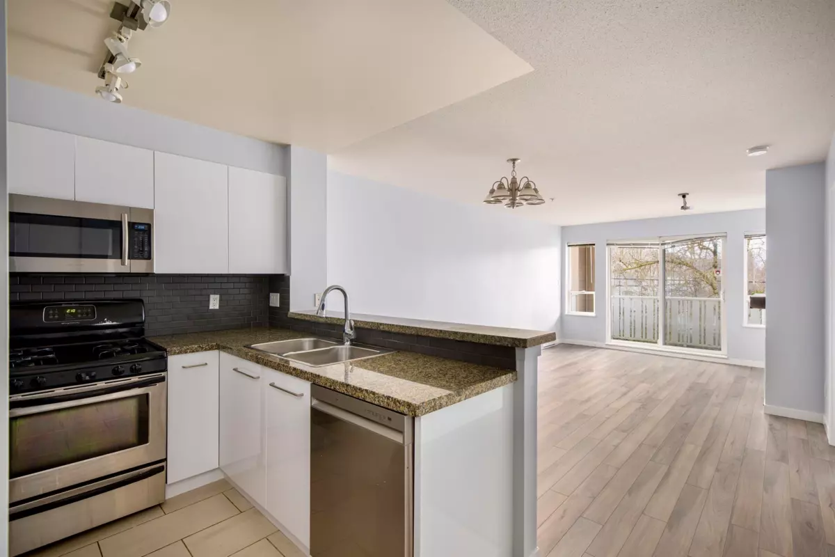 Dining Area Photo of 215 8060 Jones Road, Richmond, BC