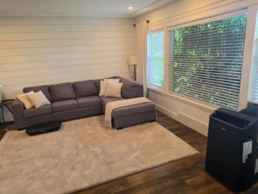 Mudroom Photo of 672 Columbia Street, Abbotsford, BC
