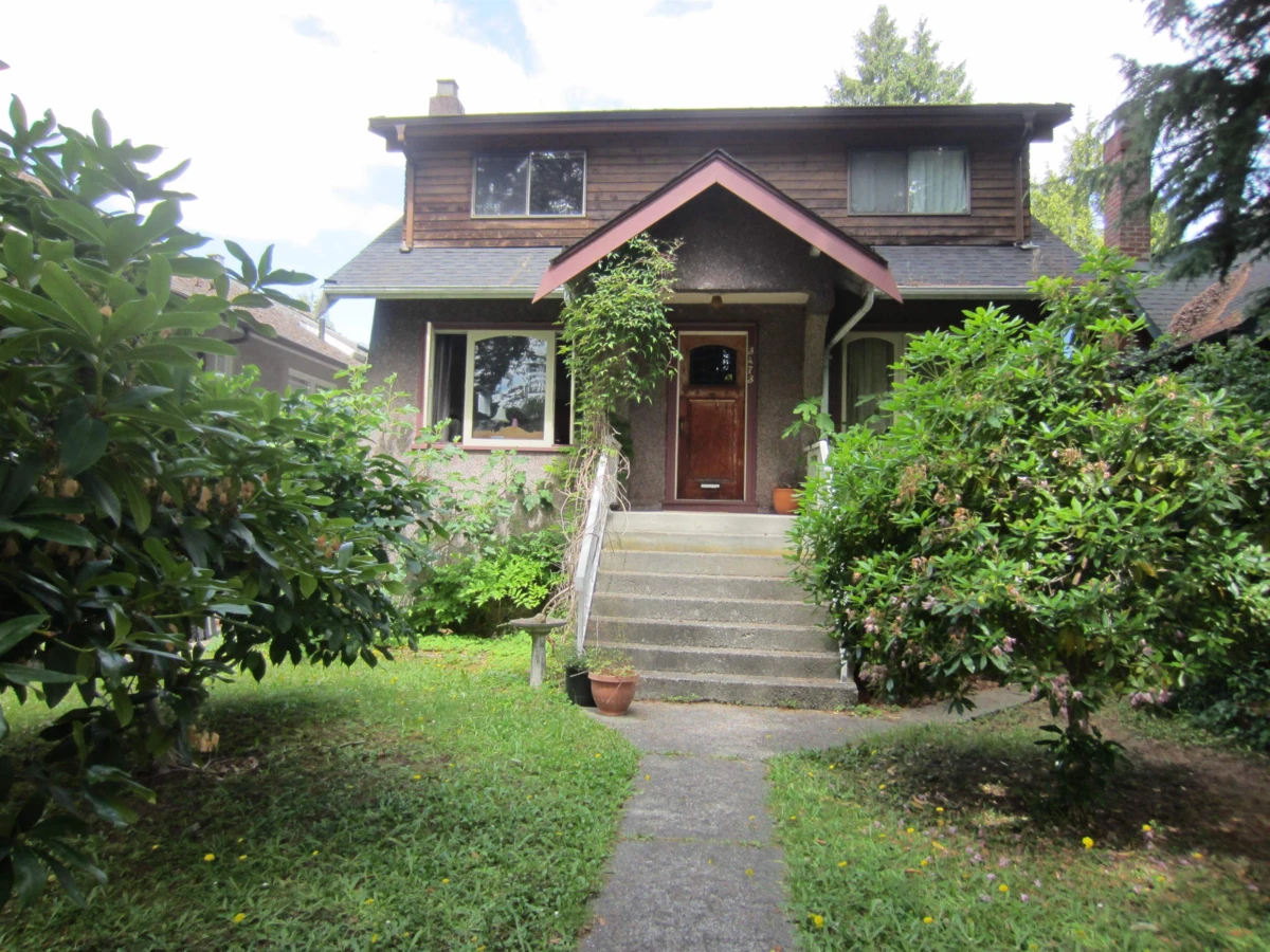 Living Room Photo of 3473 W 13th Avenue, Vancouver, BC
