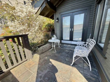 Kitchen Photo of 2276 Boulder Court, West Vancouver, BC