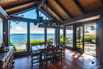 3581 Beach Avenue, Roberts Creek, BC, Roberts Creek — Single Family Residence for sale