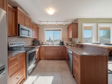 Kitchen Photo of 5878 Medusa Street, Sechelt, BC