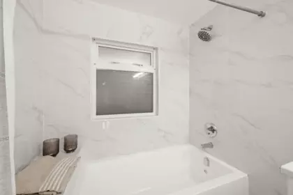 Basement Recreation Room Photo of 13728 112 Avenue, Surrey, BC