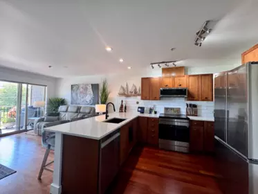 202 414 Gower Point Road, Gibsons, BC, Gibsons — Apartment/Condo for sale