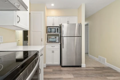 Breakfast Nook Photo of 552 Yale Street, Hope, BC