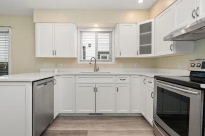 Kitchen Photo of 552 Yale Street, Hope, BC