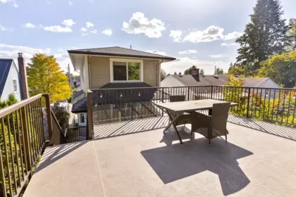 Hot Tub / Spa Photo of 33067 6th Avenue, Mission, BC