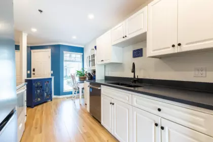 Guest Bathroom Photo of 14 19051 119 Avenue, Pitt Meadows, BC